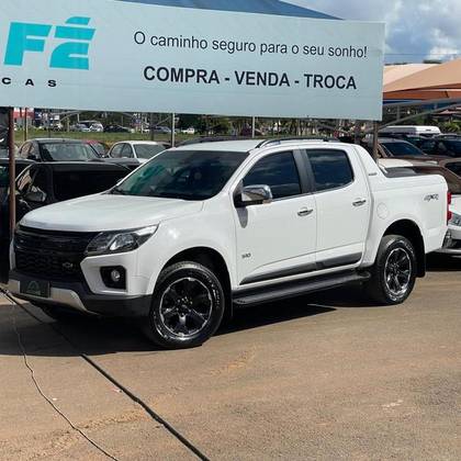 CHEVROLET S10 2.8 16V TURBO DIESEL HIGH COUNTRY CD 4X4 AUTOMÁTICO
